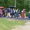 Wertvolle handgearbeitete Trachten, eine bunte Mischung der Generationen, traditionelle Kirchweihtänze und Frohsinn für Mitwirkende und Gäste der Röthleiner Kirchweih - auch bei Regen!