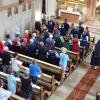 Wertvolle handgearbeitete Trachten, eine bunte Mischung der Generationen, traditionelle Kirchweihtänze und Frohsinn für Mitwirkende und Gäste der Röthleiner Kirchweih - auch bei Regen!