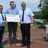 Der Solarparkbetreiber Südwerk unterstützt örtliche Feuerwehren (von links): Thomas Werberich, Thomas Jungkunz und Heiko Betz.