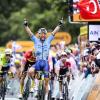 Mark Cavendish bejubelt seinen Etappensieg.