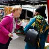 Umfragen sagen für die Parlamentswahl in Frankreich ein knappes Rennen voraus.