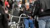 Motorradfahrer und Menschen mit Behinderung bereiten sich am Freitag (05.07.24) vor den Mainfränkischen Werkstätten in Würzburg auf ihre gemeinsame Tour vor. Seit 1989 treffen sich auf Initiative von Peter Schädel Biker und Menschen mit Handicap einmal im Jahr zu einer Motorradtour.