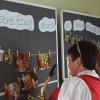 Haben sie selbst gerade auf einem der Bilder aus fünf Jahrzehnten Kindergarten-Neubau entdeckt ? Viele Besucher nutzten die Möglichkeit anhand alter Fotos sich an längst vergangene Zeiten zu errinnern.