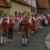 Angeführt von der Köhlerkapelle (Leitung: Stefan Müller) setzte sich ein großer Festzug von der Pfarrkirche St. Laurentius in Richtung Kindergarten in Bewegung. Angeführt von der Köhlerkapelle (Leitung: Stefan Müller) setzte sich ein großer Festzug von der Pfarrkirche St. Laurentius in Richtung Kindergarten in Bewegung.