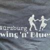 Das Logo des neuen Vereins Swing‘n‘Blues Würzburg zieht T-Shirts und Hoodies. Das Logo des neuen Vereins Swing‘n‘Blues Würzburg zieht T-Shirts und Hoodies.