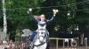 Beim Turnier traten Ritter und Barbarinnen gegeneinander an.
