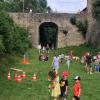 Für die kleinen Gäste waren Kinderspiele im Burggraben vorbereitet worden. Für die kleinen Gäste waren Kinderspiele im Burggraben vorbereitet worden.