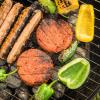 Vergleich: Bio-Grillgut kostet am meisten, gefolgt vom veganen Grill-Korb.