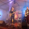 Der Hauptact Rollin' Deepa trat mit dem neuen Bassisten Andy Imhof (rechts) und Gastmusiker Mad Bob (links) auf. Der Hauptact Rollin' Deepa trat mit dem neuen Bassisten Andy Imhof (rechts) und Gastmusiker Mad Bob (links) auf.