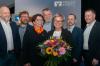Gratulation zum zehnjährigen Amtsjubiläum an die Aufsichtsratsvorsitzende Angelika Götz  (Fünfte von links) durch Steffen Würstl,  Andreas Bohlig, Heike Reif, Burkhard Werner, Christian Seeber und Hendrik Freund.