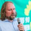 Toni Hofreiter bei einer Veranstaltung der Grünen in Schweinfurt. Das Interesse an der Diskussion mit dem Bundestagsabgeordneten fiel mäßig aus.
