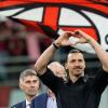Der Sohn des schwedischen Ex-Fußballstars Zlatan Ibrahimovic hat seinen ersten Profivertrag bei der AC Mailand unterschrieben.