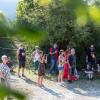 Zahlreiche Menschen besuchen am Samstag (20.07.24) das Umsonst-und-Draußen-Festival in Karlstadt. Auf dem idyllischen Platz am Saupurzel über der Stadt spielen mehrere Bands unterschiedlicher Genres auf zwei Bühnen.