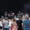 Pina Palau spielt mit ihrer Band am Samstag (20.07.24) beim Umsonst und Draußen Festival in Karlstadt. Auf dem idyllischen Platz am Saupurzel über der Stadt spielen mehrere Bands unterschiedlicher Genres auf zwei Bühnen.