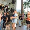 Beim 21. Sommerfest des SV Sendelbach heizte die Cover-Band "Livin' 4 The Moment" den Tänzerinnen und Tänzern mit fetzigen Rhythmen ein. 