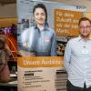 Zahlreiche Schülerinnen und Schüler besuchen am Montag (22.07.24) das Karriere-Event „AzubiXperience“ in der Extreme Bowling Arena in Schweinfurt.