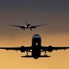 Mehr Passagiere fliegen in den Urlaub.