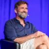 Entspannt und gut gelaunt präsentierte sich Jürgen Klopp beim Trainerkongress in Würzburg vor seinen Berufskollegen.