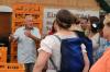 Wie viele Brötchen werden täglich im Festzelt der Laurenzi-Messe gegessen? Diese und andere Fragen beantwortet Joachim Papert von der Festwirtsfamilie bei der Backstage-Tour.