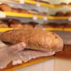 In der Bäckerei Vogler in Schondra und Bad Brückenau gibt es ab sofort das original Bröggenäer Nassgelaibte nach Löhmers Rezept.