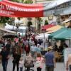 Mariä Himmelfahrt heißt: Bummeltag im evangelischen Kitzingen. Im Gegensatz zum katholischen Umfeld sind hier die Geschäfte geöffnet.