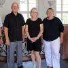 Elisabeth Pfister (Mitte) ist nach 39 Jahren im Dienst des Bistums in den Ruhestand verabschiedet worden. Mit im Bild (von links): Domkapitular Dr. Helmut Gabel, Leitender Schulamtsdirektor i. K. Jürgen Engel, MAV-Vorsitzende Dorothea Weitz und Ordinariatsrätin Dr. Christine Schrappe.