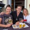 Beste Stimmung und viele Besucher beim Marktplatzsommer am Donnerstagabend in Bad Neustadt. Die Band "MedRock" rockte die Bühne