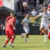 Die Würzburger Kickers verlieren am Samstag 24.08.24 das Heimspiel gegen Bayern München II mit 1:4 in der AKON Arena in Würzburg.