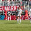 Die Würzburger Kickers verlieren am Samstag 24.08.24 das Heimspiel gegen Bayern München II mit 1:4 in der AKON Arena in Würzburg. Die Würzburger Kickers verlieren am Samstag 24.08.24 das Heimspiel gegen Bayern München II mit 1:4 in der AKON Arena in Würzburg.