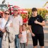 Rund 350 Menschen und 60 Schlepper besuchen am Freitag. 23.08.24 das Traktorkino bei Hopferstadt Ochsenfurt.