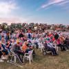 Rund 350 Menschen und 60 Schlepper besuchen am Freitag. 23.08.24 das Traktorkino bei Hopferstadt Ochsenfurt.