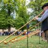 Die Alpenbläser Mömlingen und die Alpenbläser Schwarze Berge aus der Rhön geben am Sonntag 25.08.24 ein Standkonzert im Residenzgarten in Würzburg.