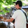 Laue Nächte und gute Stimmung: Mark Hatfield tritt am Samstag (24.08.24) beim Gemeinsam Dreisam Festival in der Waldschänke Dornheim in Würzburg auf. Das Festival ist ein gemeinsames Projekt der vier Würzburger Jugendkulturhäuser b-hof, Cairo, Immerhin und Kellerperle.