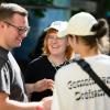 Laue Nächte und gute Stimmung: Zahlreiche Menschen verfolgen am Sonntag (25.08.24) das Gemeinsam Dreisam Festival in der Waldschänke Dornheim in Würzburg. Das Festival ist ein gemeinsames Projekt der vier Würzburger Jugendkulturhäuser b-hof, Cairo, Immerhin und Kellerperle.