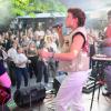 Laue Nächte und gute Stimmung: Udo West treten am Sonntag (25.08.24) beim Gemeinsam Dreisam Festival in der Waldschänke Dornheim in Würzburg auf. Das Festival ist ein gemeinsames Projekt der vier Würzburger Jugendkulturhäuser b-hof, Cairo, Immerhin und Kellerperle.