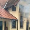 Einen Großeinsatz hatten die Feuerwehren bei einem Zimmerbrand in Rimbach.