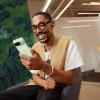 Das macht Freude: Google versorgt auch das Einstiegs-Smartphone Pixel 9 (Bild) mit der KI-Power des Tensor-G4-Prozessors und den neuesten KI-Funktionen.
