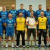 Die Mannschaft des Handball-Bezirksoberligisten MHV 09 Schweinfurt: hinten(v.l.n.r.): Felix Landgraf, Patrick Wilm, Sören Bernt, Cornelius Bitsch, Christian Fey, Simon Zwiazek, Patryk Iwaniak, Omar Mohamed Kamaleldin Fahim, Maxim Liaparavorne(v.l.n.r.):  Achim Baudys (MV), Jan Scholich, Luis Vollert, Sascha Bolz, Christopher Früh (Trainer), Lukas Fiedler, Lucas Sofus, Christian Völker Es fehlen: Moritz Moder, Bjarke Pohlmann, Meulan Zllanoga, Matteo Nanke, Volker Wilm (Betreuer)
