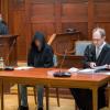 Wegen Mordverdachts steht ein junger Mann in Bayreuth vor Gericht. (Archivbild)