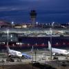 Wegen eines medizinischen Notfalls ist ein armenischer Flieger unplanmäßig am Flughafen München gelandet. (Archivbild)