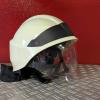 Es gibt zum Schutz bei Einsätzen neue Helme. Es gibt zum Schutz bei Einsätzen neue Helme.