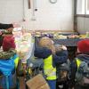 Die Eulengruppe des Waldkindergartens besucht die Tafel.