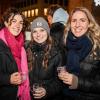 Der Würzburger Weihnachtsmarkt wurde am Freitag durch OB Christian Schuchardt und der Lichtermaid Katharina Wipplinger am Unteren Markt eröffnet. Der Weihnachtsmarkt lockt mit 125 Ständen und Buden zahlreiche Besucher in die Innenstadt.