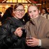 Der Würzburger Weihnachtsmarkt wurde am Freitag durch OB Christian Schuchardt und der Lichtermaid Katharina Wipplinger am Unteren Markt eröffnet. Der Weihnachtsmarkt lockt mit 125 Ständen und Buden zahlreiche Besucher in die Innenstadt.