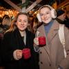 Der Würzburger Weihnachtsmarkt wurde am Freitag durch OB Christian Schuchardt und der Lichtermaid Katharina Wipplinger am Unteren Markt eröffnet. Der Weihnachtsmarkt lockt mit 125 Ständen und Buden zahlreiche Besucher in die Innenstadt.