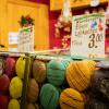 Der Würzburger Weihnachtsmarkt wurde am Freitag durch OB Christian Schuchardt und der Lichtermaid Katharina Wipplinger am Unteren Markt eröffnet. Der Weihnachtsmarkt lockt mit 125 Ständen und Buden zahlreiche Besucher in die Innenstadt.