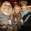 Der Würzburger Weihnachtsmarkt wurde am Freitag durch OB Christian Schuchardt und der Lichtermaid Katharina Wipplinger am Unteren Markt eröffnet. Der Weihnachtsmarkt lockt mit 125 Ständen und Buden zahlreiche Besucher in die Innenstadt.
