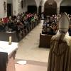 Viele Familien begrüßte Bischof Nikolaus in St. Laurentius in Marktheidenfeld.