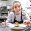 Marina Dahms aus Dittelbrunn ist Junior-Sous-Chefin in Laudensacks Gourmet-Restaurant in Bad Kissingen.  Am liebsten macht sie Desserts.