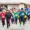 Kräftig angefeuert von Eltern und Großeltern wurden die jüngsten Athletinnen und Athleten beim 42. Ochsenfurter Nikolauslauf. 